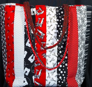 Super Simple Strip Pack Tote in Black, White and Red